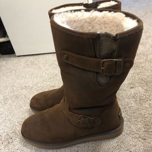 UGG Ladies Leather and Sheepskin Boots, size 9
